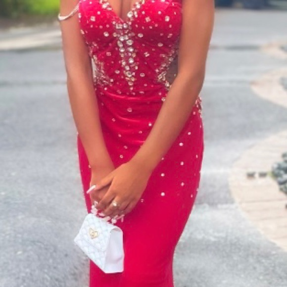 This beautiful red gown with silver rhinestones😍 mesh on the side - Picture 3 of 3